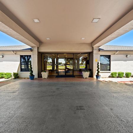 Days Inn By Wyndham ראונד רוק מראה חיצוני תמונה