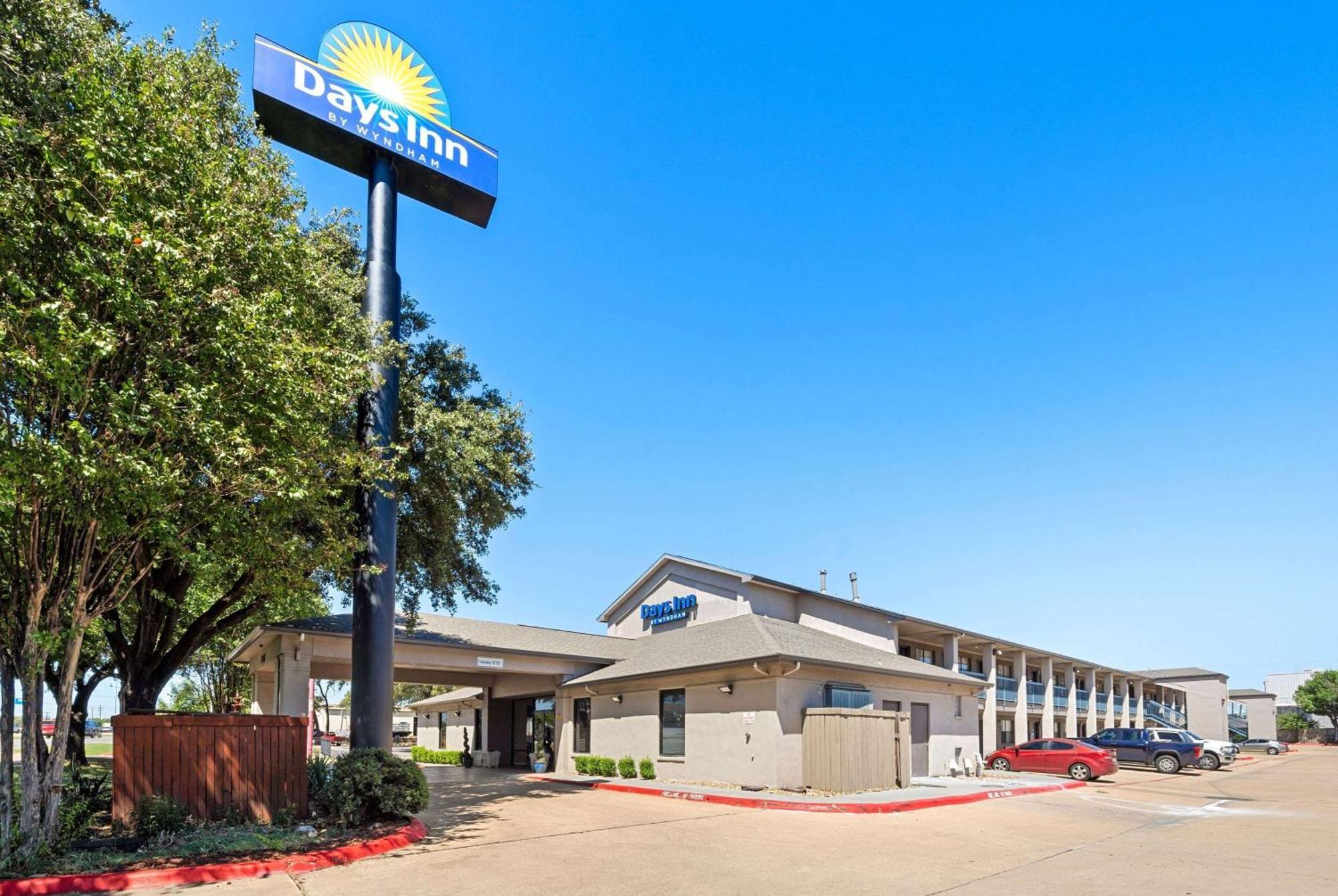 Days Inn By Wyndham ראונד רוק מראה חיצוני תמונה